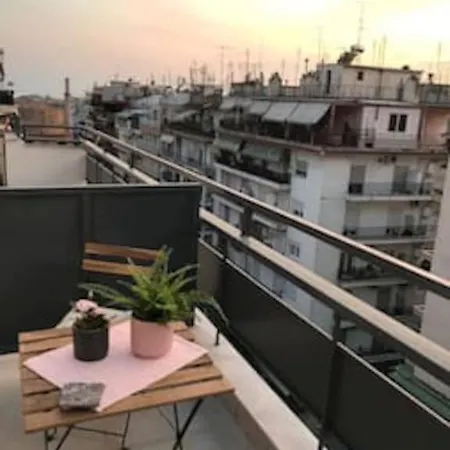 Lovely Studio Rooftop Nest Down Town *